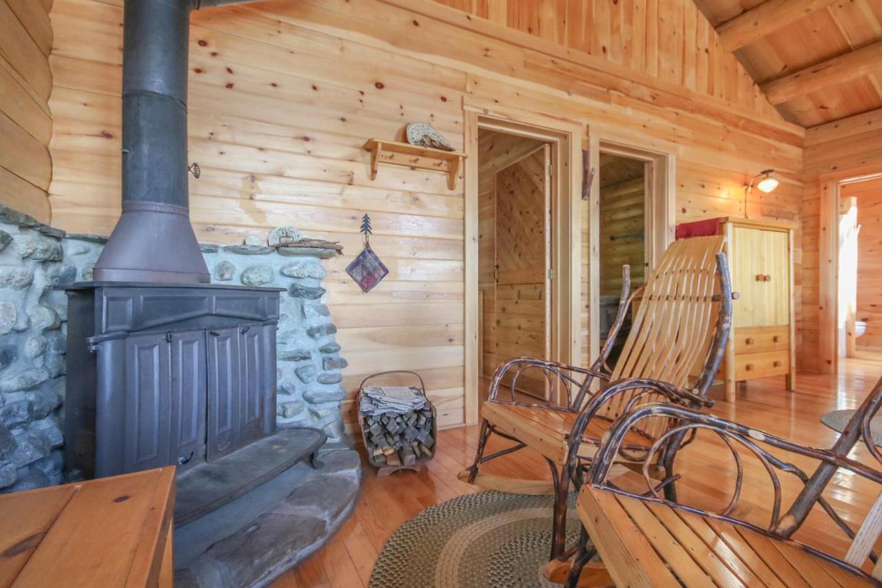 Attean Lake Lodge Jackman Ngoại thất bức ảnh